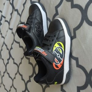 Heelys Swerve x2 shoes, size 12